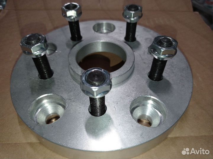 Проставка-адаптер переходная 5х139,7 - 5х112