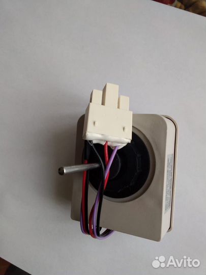 Вентилятор к холодильнику