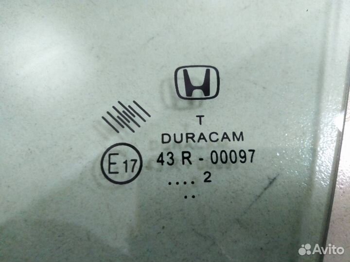 Стекло двери передней левой форточка Honda Civic 4