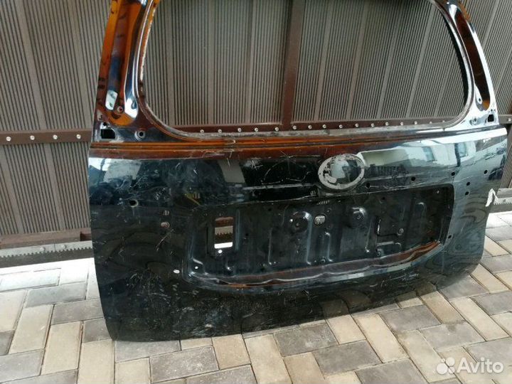 Крышка багажника Toyota Land Cruiser Prado 150