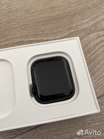 Продам Apple Watch