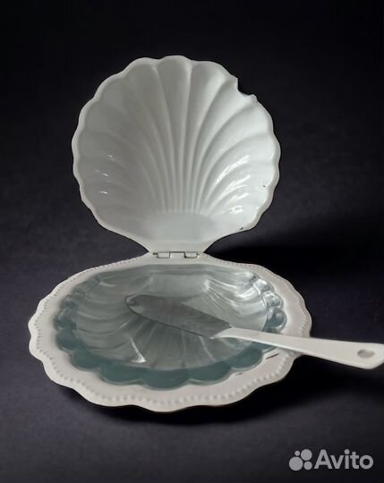 Икорница, масленка Ракушка (Испания), белоснежная