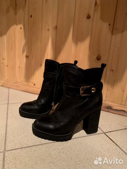 Полусапожки на каблуке