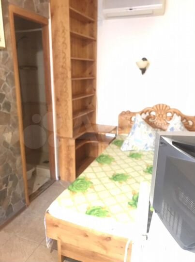 Комната 12 м² в 7-к., 1/2 эт.