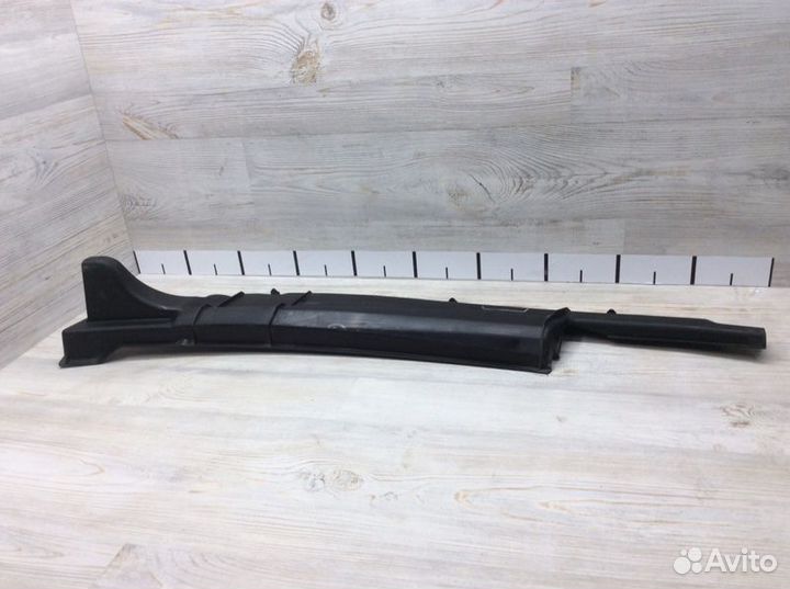 Решетка стеклооч. (планка под лобовое стекло)