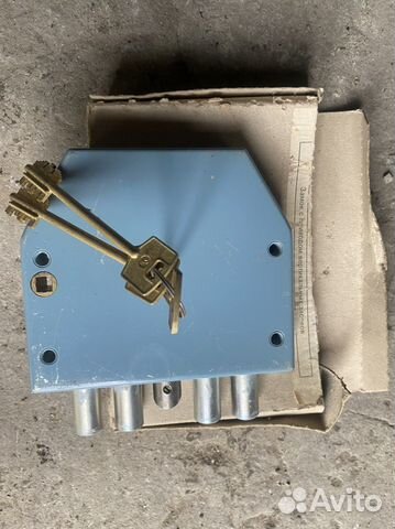 Замок гаражный