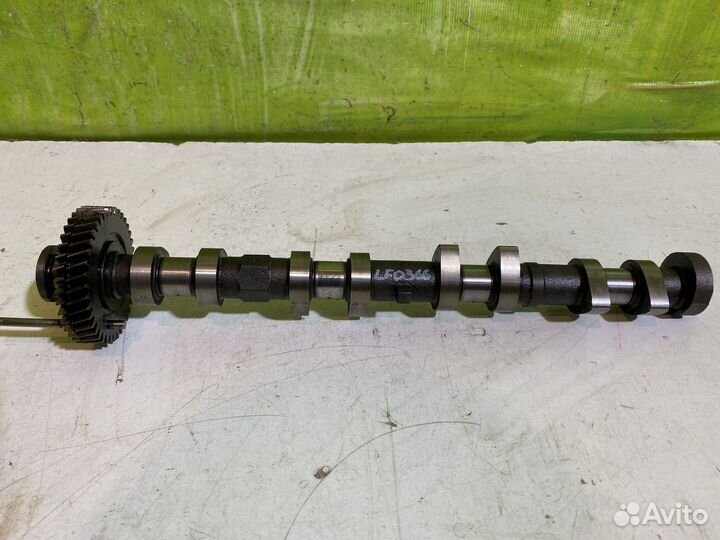 Распредвал выпускной впускной Lifan Breez Smily