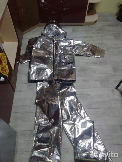 Костюм пожарного