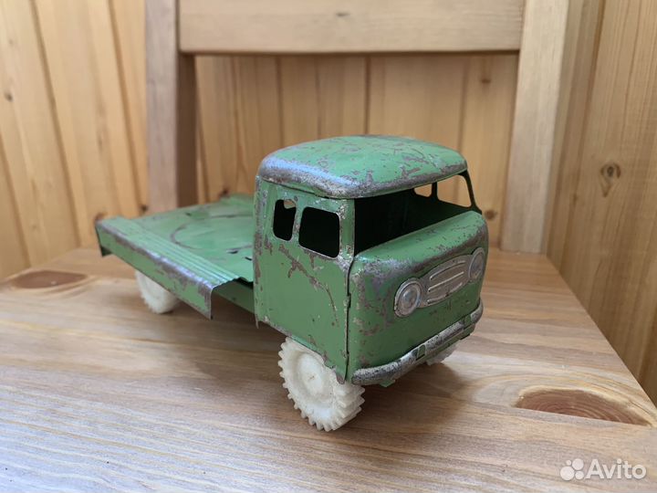 Металлические машинки СССР