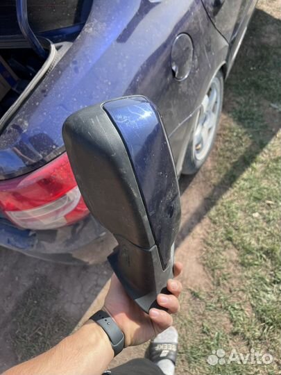 Зеркало заднего вида на гранту