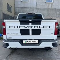 Chevrolet Silverado 5.3 AT, 2020, битый, 34 500 км, с пробегом, цена 4 000 000 руб.