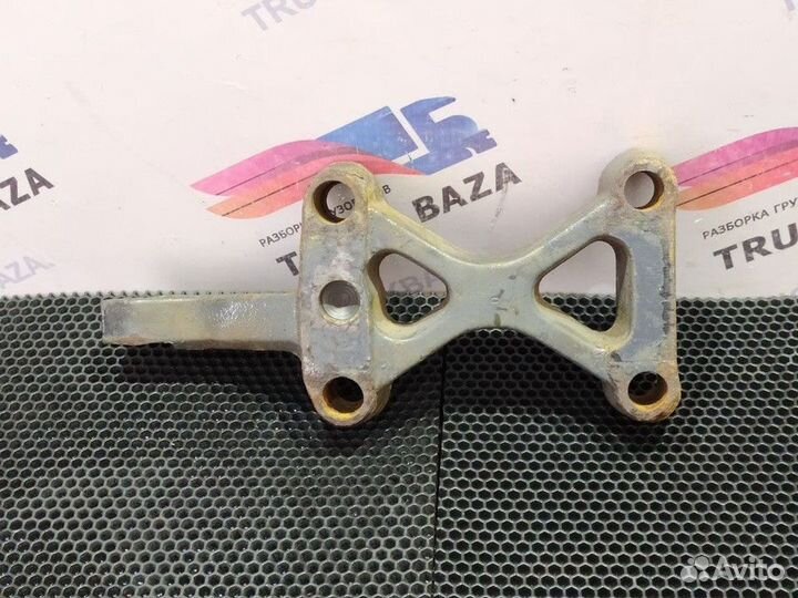 Кронштейн амортизатора заднего правый