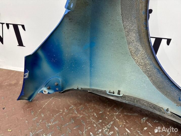Крыло переднее левое Renault Megane 3