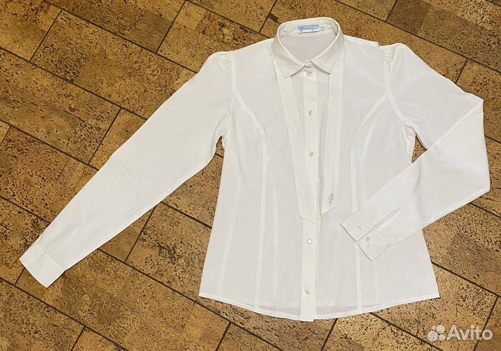 Школьная блузка