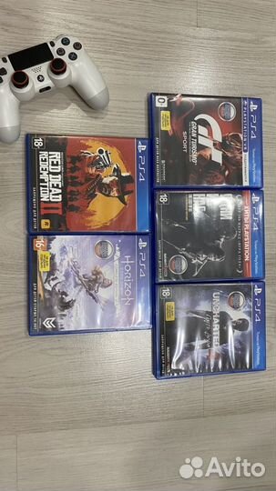 Sony Playstation 4 Slim 512 GB SSD + 2 геймпада