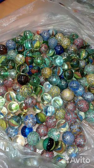 Декоративные шарики (200 штук)