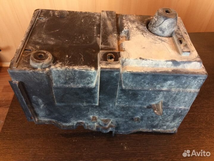 Короб аккумулятора Ford Focus 3