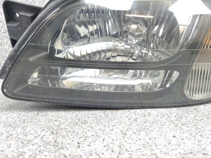 Фара передняя левая Subaru Legacy BE5 EJ20 2001