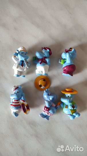 Киндеры 90 х Львы