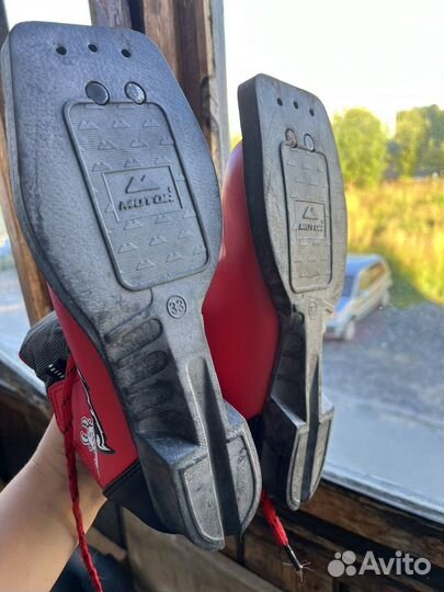 Ботинки лыжные