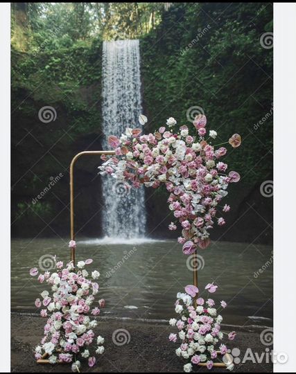 Свадебная арка, металл (покрашена в золото)