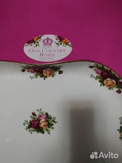 Сервировочное блюдо с розами