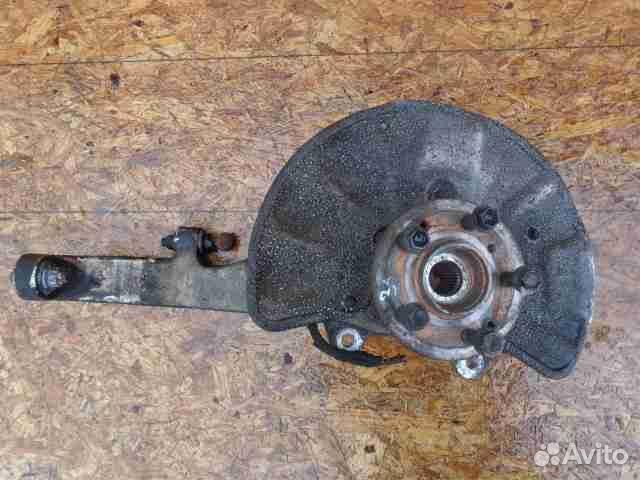 Цапфа/кулак поворотный передний правый Mercedes-Be