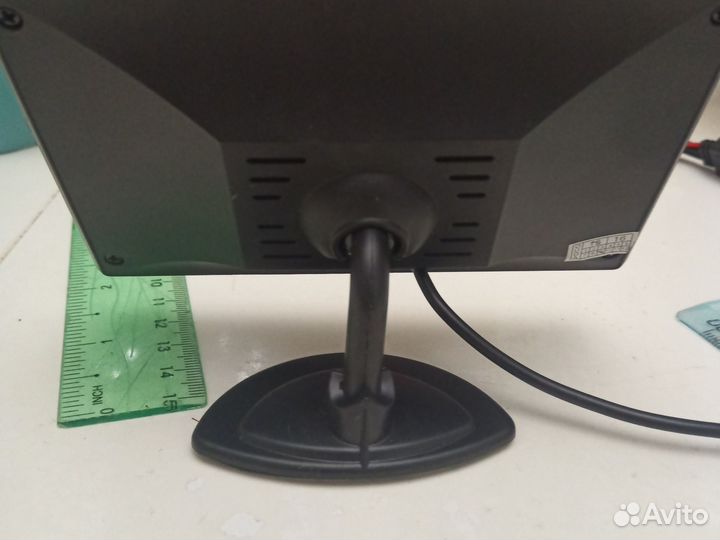 Дисплей 4.5 дюйма