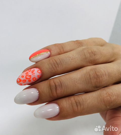 Маникюр и педикюр