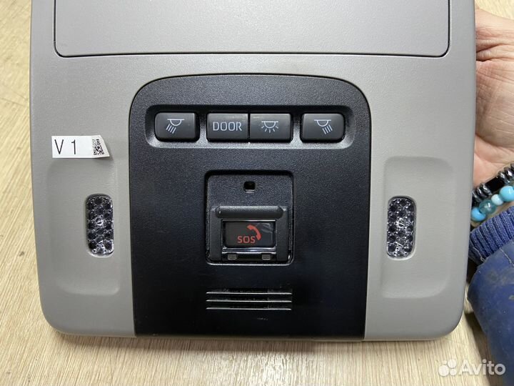 Плафон салонный передний Toyota Camry 75