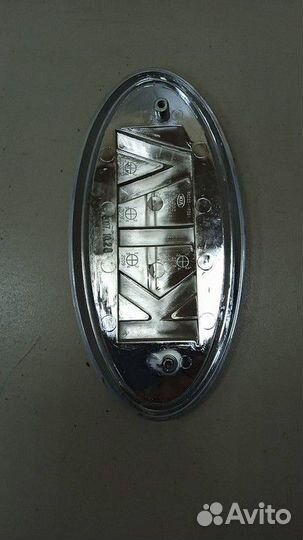 Эмблема решетки радиатора Kia Sportage