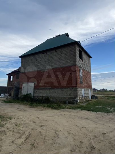 Дом 200 м² на участке 4,5 сот.