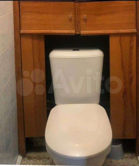 4-к. квартира, 100 м², 3/3 эт.