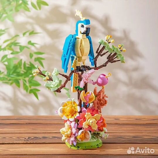 Конструктор Попугай в саду