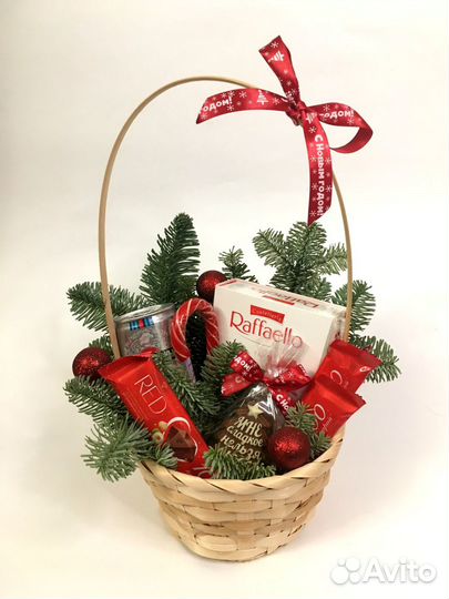Подарочные новогодние корзины
