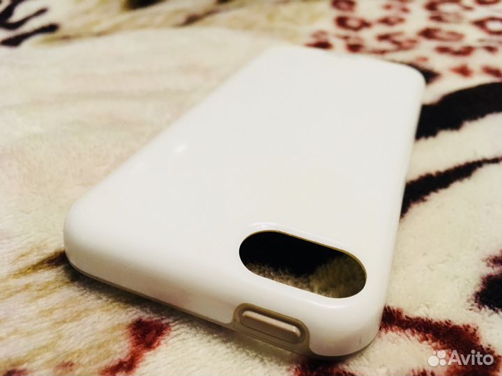 Белый итальянский чехол бампер Puro для iPhone 5C