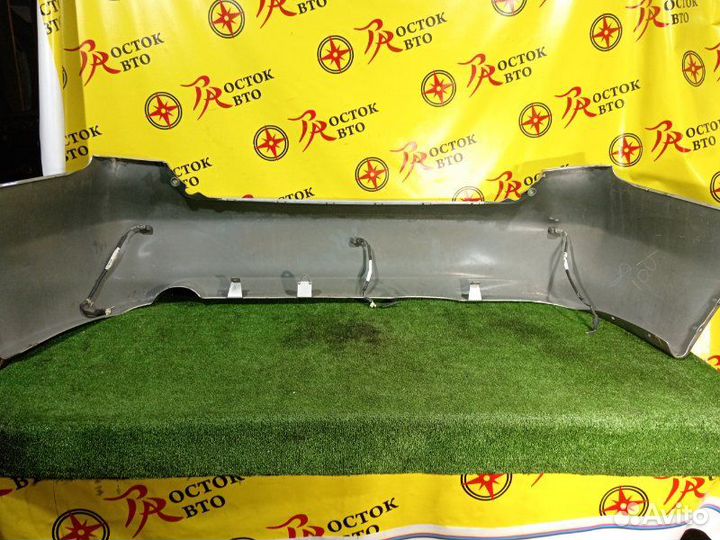 Бампер задний Mitsubishi Grandis NA4W 4G69