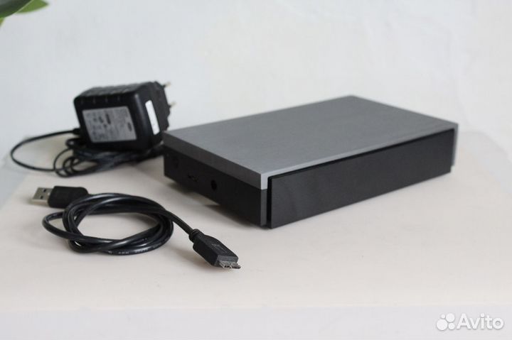 Внешний диск 2 TB Lacie Porsche Design