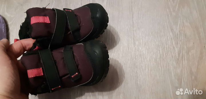 Ботинки демисезон фирмы Декатлон