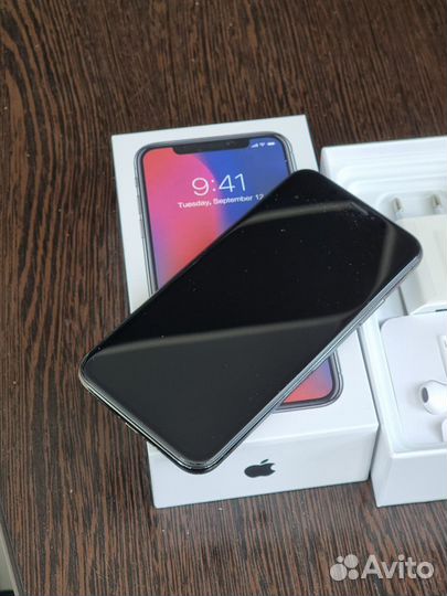 iPhone X 64 gb