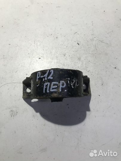 Опора двигателя передняя Nissan Primera P12