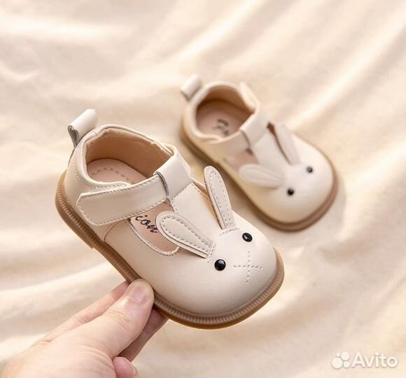 Туфли сандали для девочки на липучках