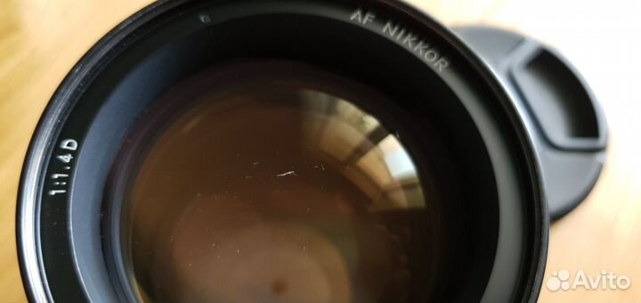 Объектив Nikon 85mm f/1.4D IF AF Nikkor
