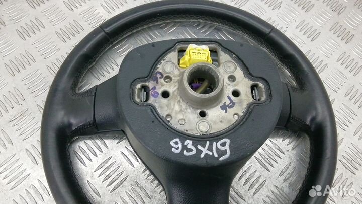 Руль кожаный Volkswagen Passat B6