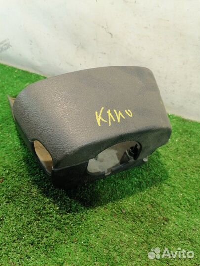 Кожух рулевой колонки Renault Clio 2 1.4 K4J 2002