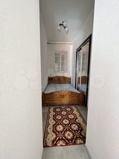 2-к. квартира, 70 м², 1/1 эт.