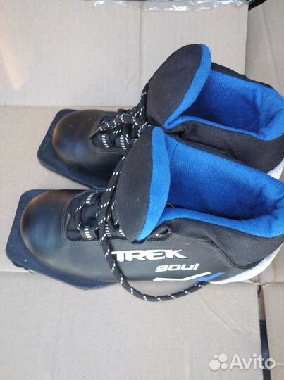 Детские лыжные ботинки размер 33