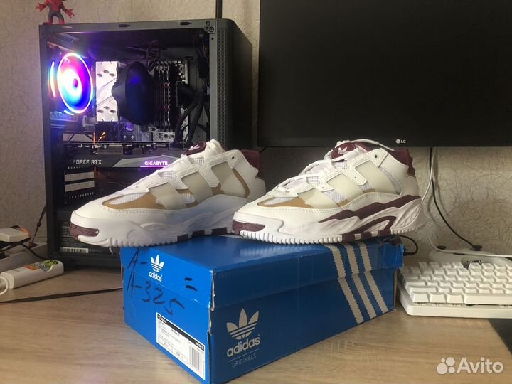 Adidas мужские кроссовки