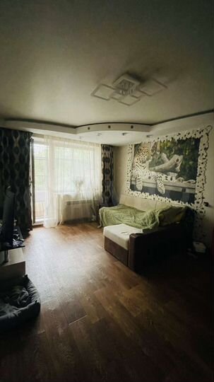 2-к. квартира, 53 м², 4/9 эт.