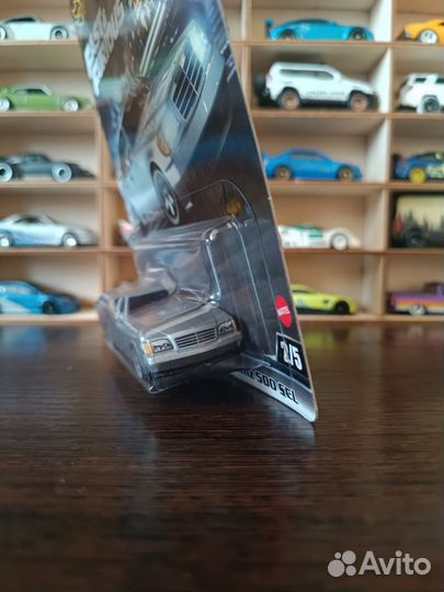 Hot wheels premium mercedes-benz 500 sel